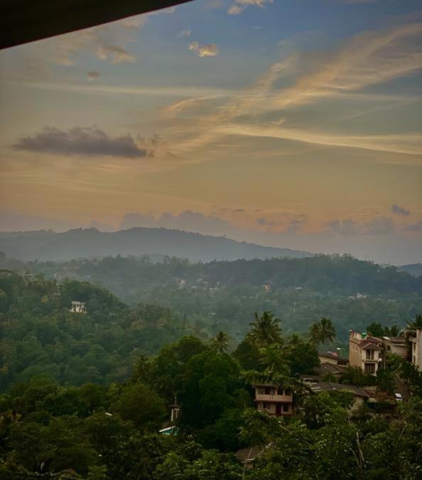 Kandy Hill Escape Екстер'єр фото